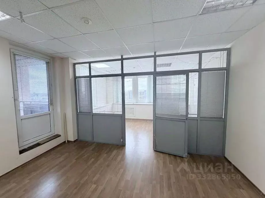 Офис в Санкт-Петербург Кантемировская ул., 12 (30 м) - Фото 1