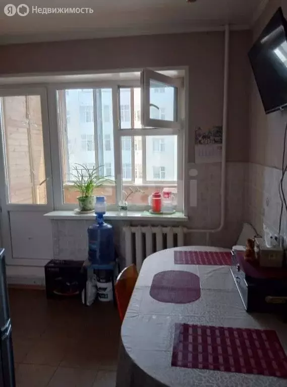 3-комнатная квартира: Якутск, улица Кирова, 31/1 (77.1 м) - Фото 1
