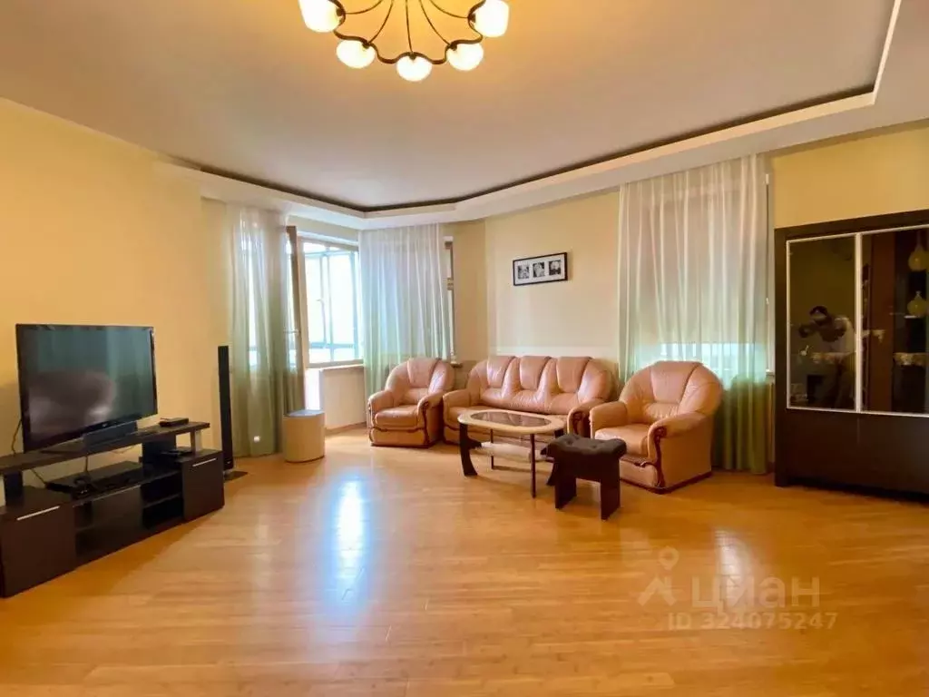 3-к кв. Москва ул. Раменки, 20 (105.0 м) - Фото 1