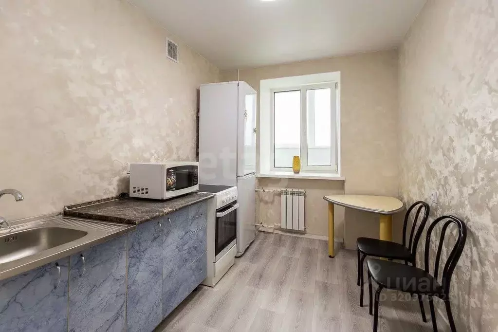 3-к кв. Амурская область, Благовещенск ул. Калинина, 150 (65.0 м) - Фото 1