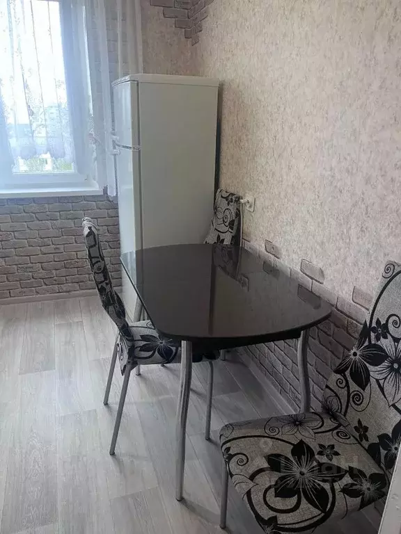 2-к кв. Ростовская область, Волгодонск ул. Карла Маркса, 2 (47.0 м) - Фото 0