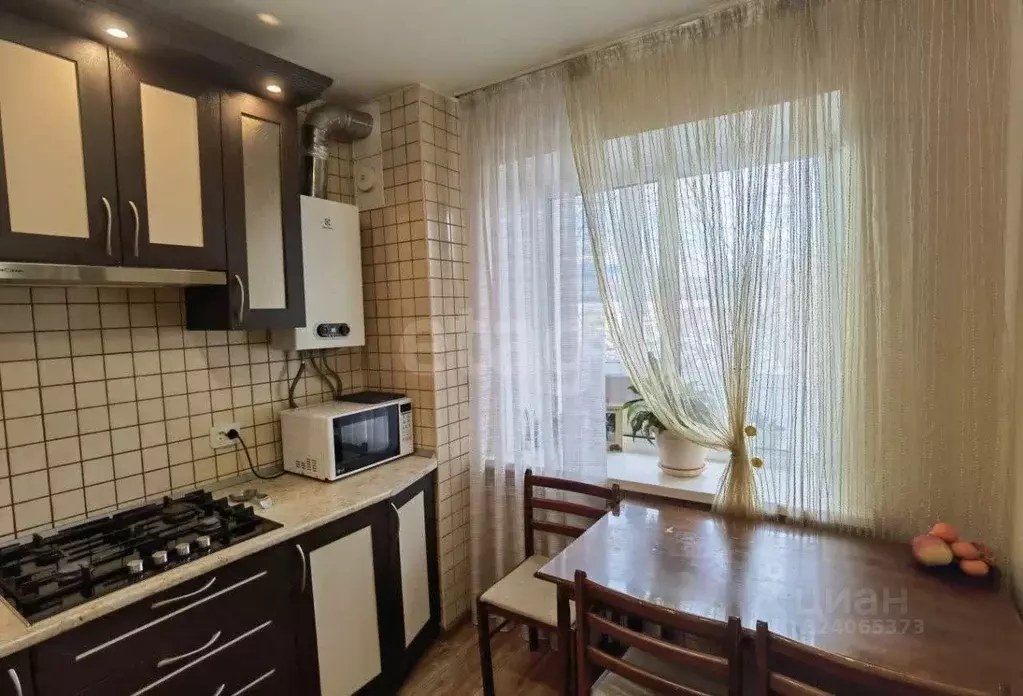 3-к кв. Саратовская область, Энгельс ул. Ленина, 14 (65.0 м) - Фото 1