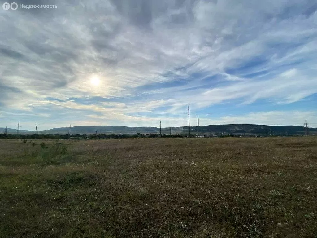 Участок в Бахчисарай, улица Февзи Билялова (6 м) - Фото 1