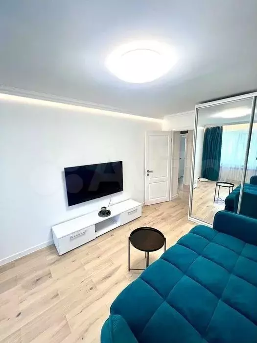 2-к. квартира, 50 м, 5/9 эт. - Фото 1
