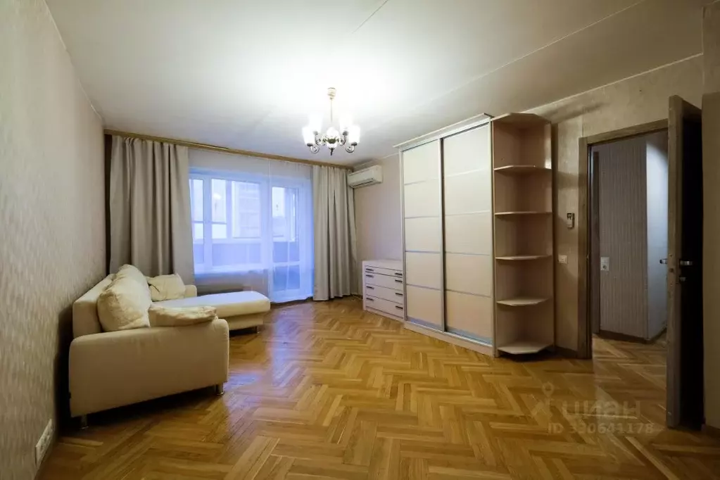 1-к кв. Москва ул. Теплый Стан, 21К5 (35.0 м) - Фото 1