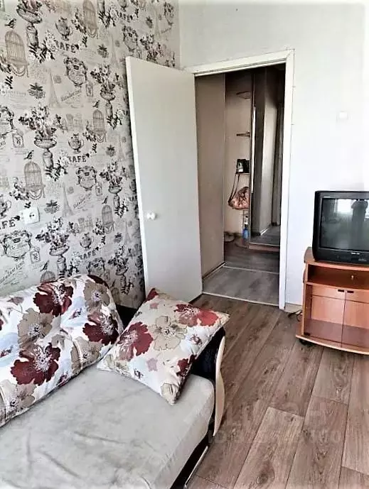 1-к кв. Омская область, Омск ул. Малиновского, 6/1 (34.0 м) - Фото 2