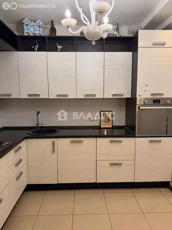 3-комнатная квартира: Гусь-Хрустальный, улица Каховского, 5 (63.7 м) - Фото 1