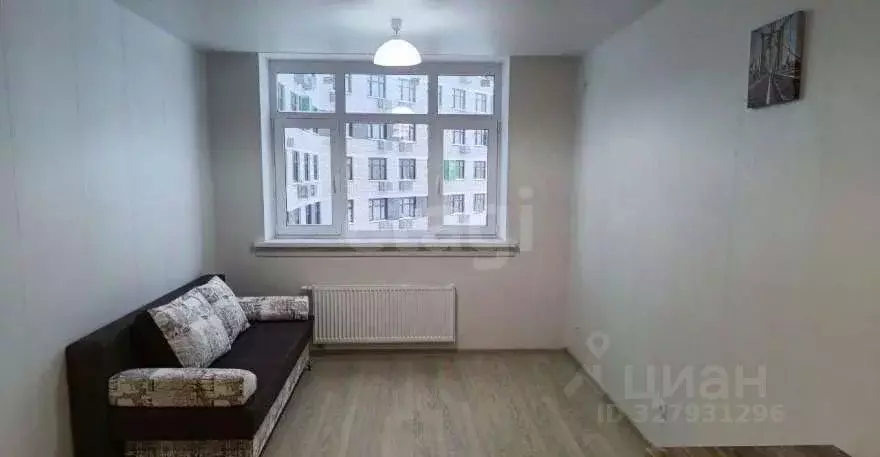 Студия Тюменская область, Тюмень ул. Первооткрывателей, 10 (24.8 м) - Фото 1