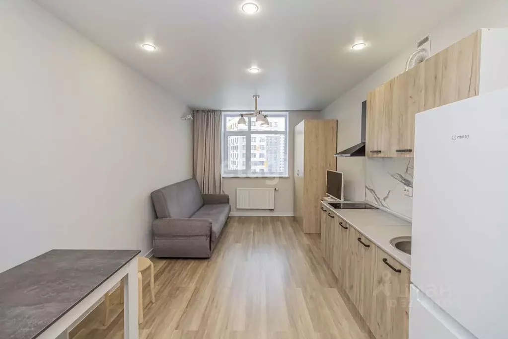 Студия Тюменская область, Тюмень ул. Первооткрывателей, 2 (26.0 м) - Фото 1