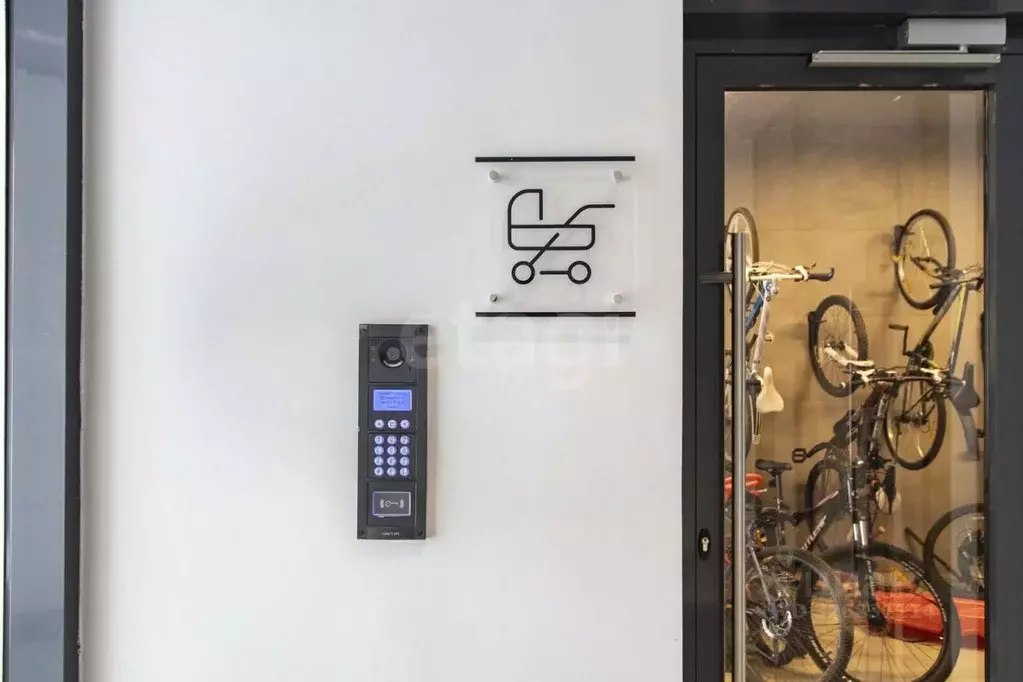 Студия Тюменская область, Тюмень ул. 50 лет Октября, 57В (20.5 м) - Фото 1