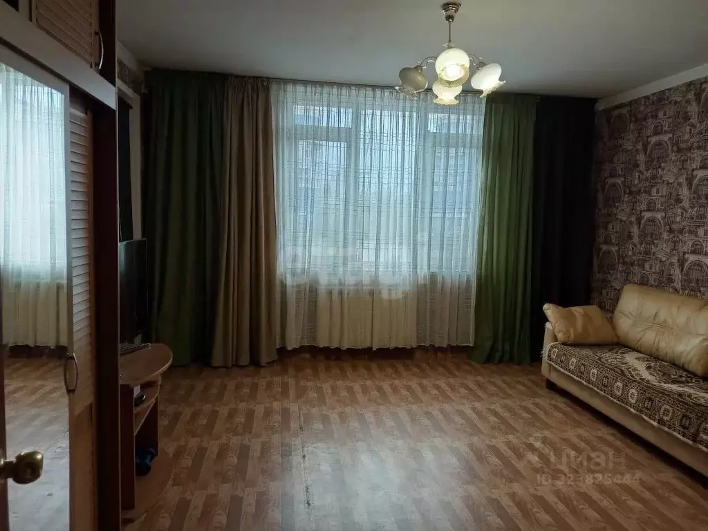 2-к кв. Красноярский край, Красноярск ул. Авиаторов, 42 (58.1 м) - Фото 1