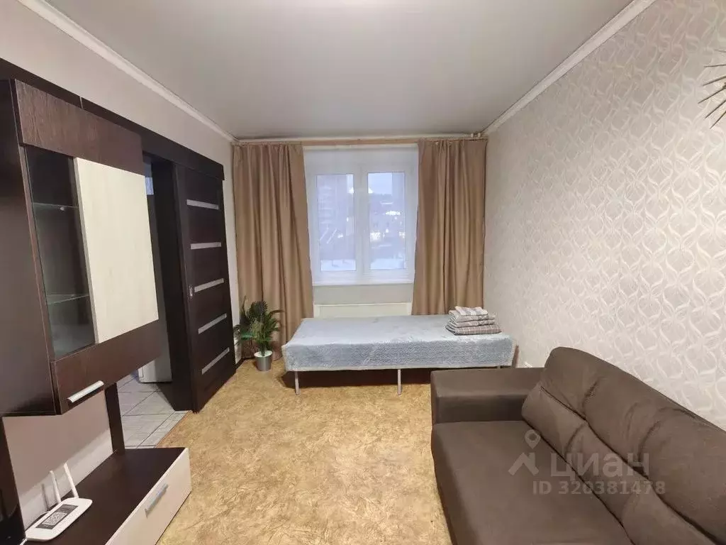 1-к кв. Челябинская область, Миасс просп. Макеева, 79 (38.0 м) - Фото 1