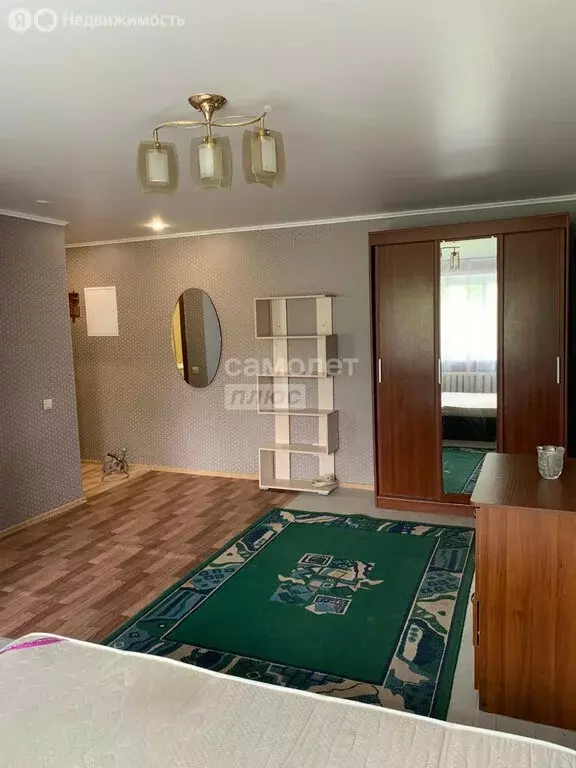 1-комнатная квартира: Курск, Садовая улица, 3 (32 м) - Фото 0