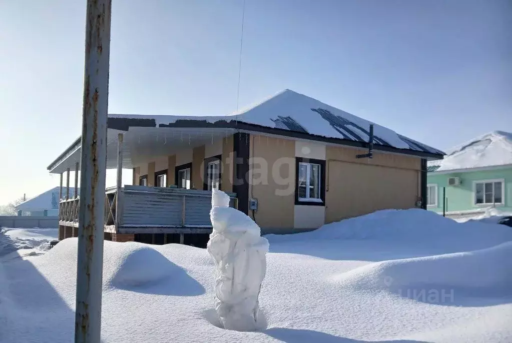 Дом в Башкортостан, Иглинский район, Акбердинский сельсовет, д. ... - Фото 2