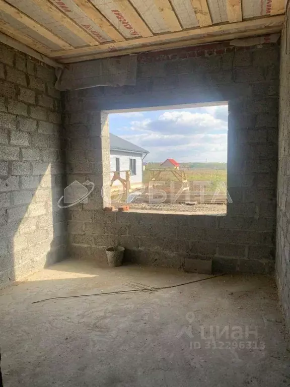 Дом в Тюменская область, Тюменский район, д. Малиновка, Малиновка кп  ... - Фото 1