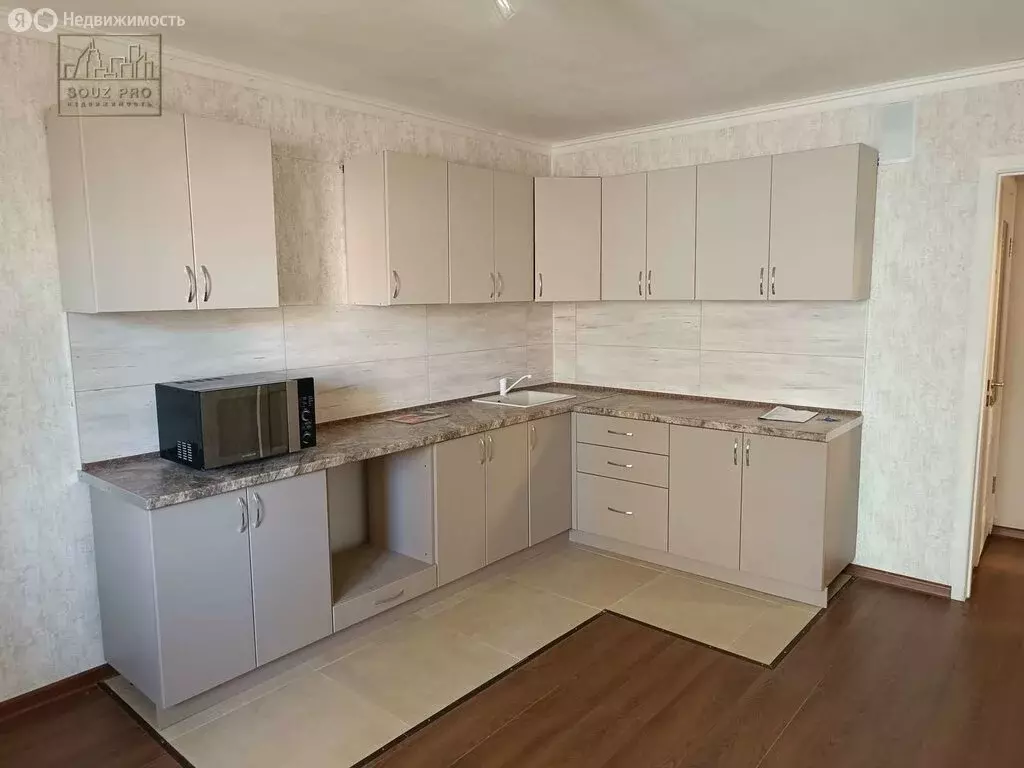 2-комнатная квартира: Краснодар, Восточно-Кругликовская улица, 67 ... - Фото 1