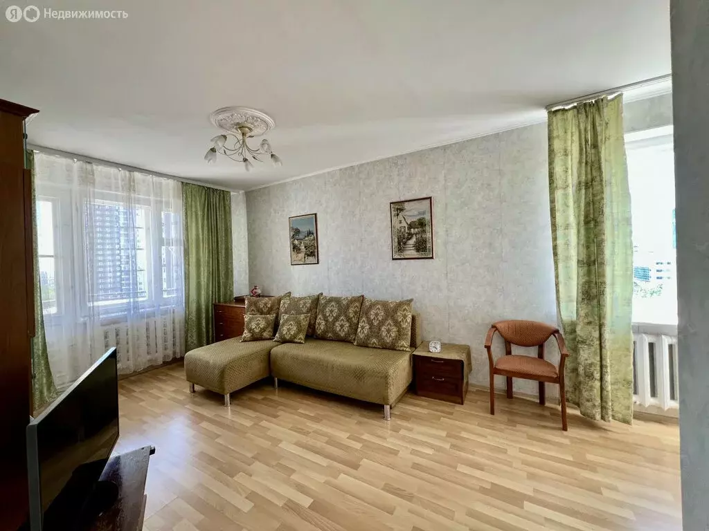 1-комнатная квартира: Волгоград, район Семь Ветров, улица 8-й ... - Фото 1