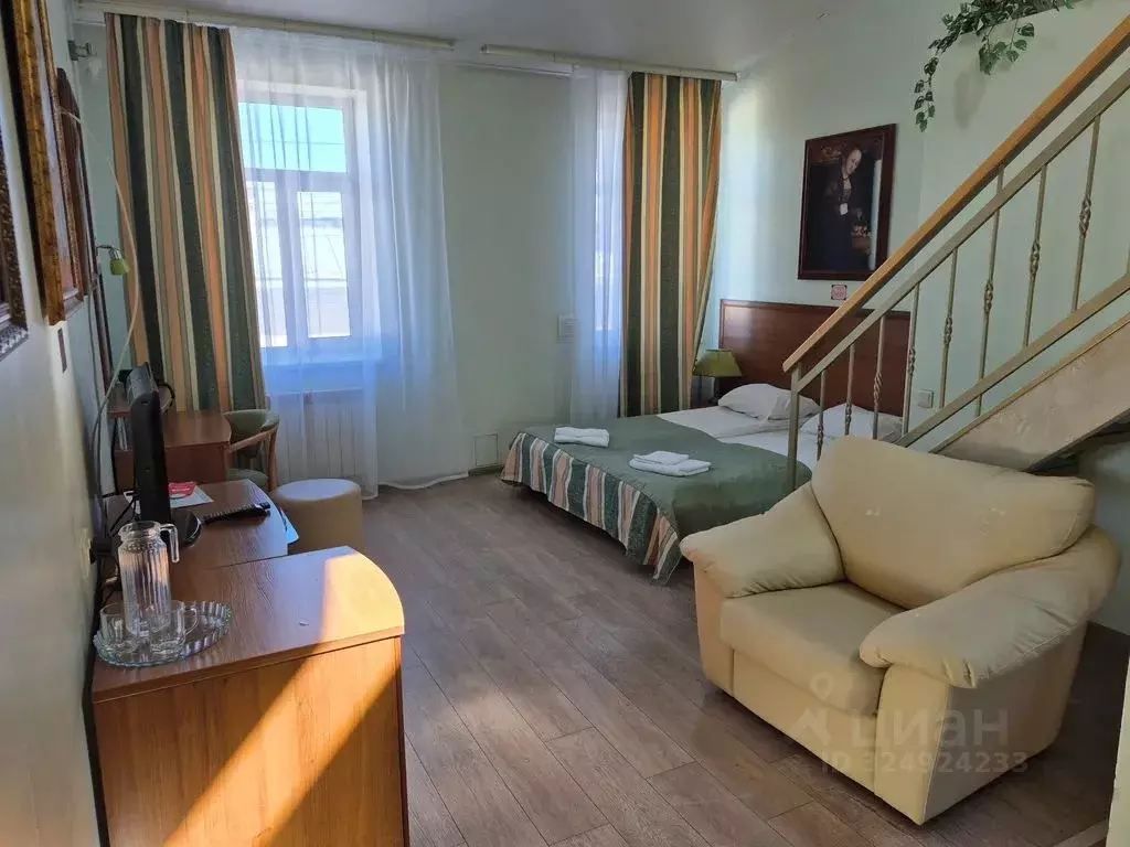 Комната Санкт-Петербург Литейный просп., 64/78 - Фото 1