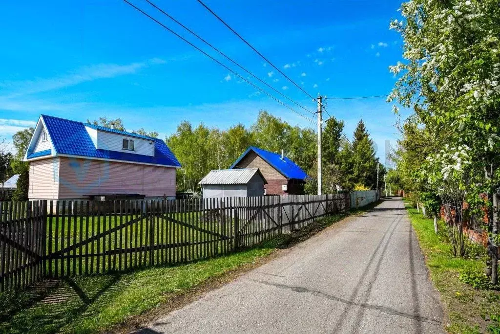 Дом в Омская область, Омский район, с. Усть-Заостровка ул. 1-я ... - Фото 0