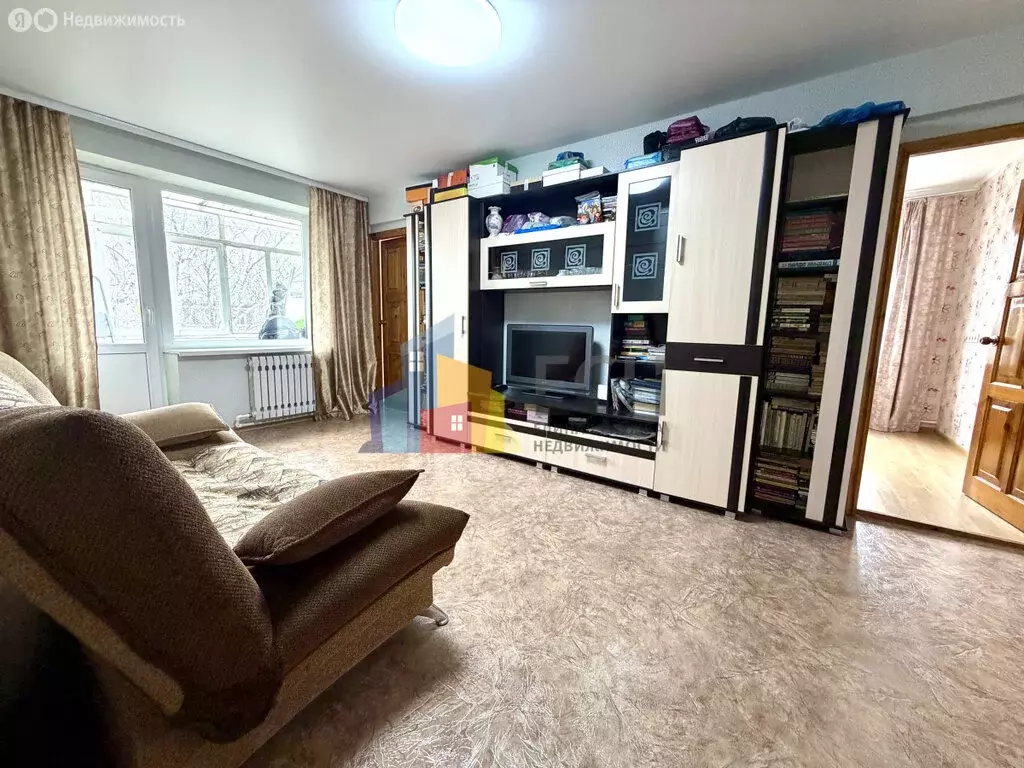 4-комнатная квартира: Узловая, улица Гагарина, 25 (57.2 м) - Фото 1