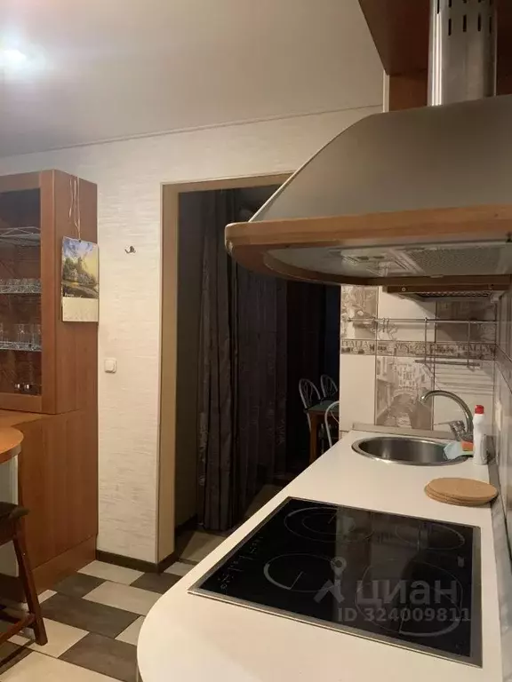 3-к кв. Челябинская область, Магнитогорск ул. Завенягина, 6 (131.3 м) - Фото 2