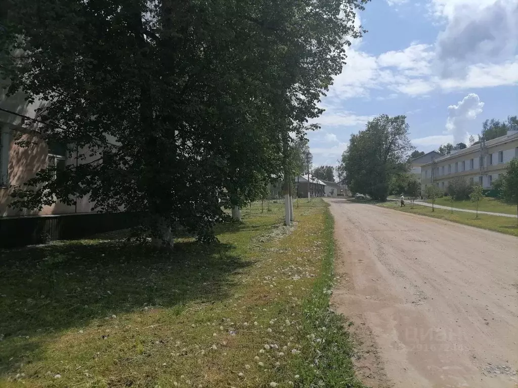 Участок в Калужская область, Сухиничский район, Соболевка с/пос, д. ... - Фото 1