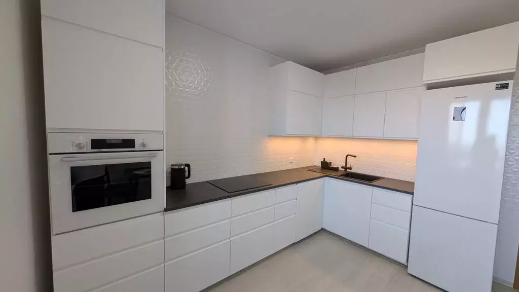 Продаётся 2-к квартира, 56.7 м - Фото 0