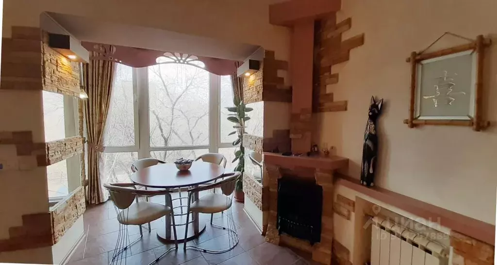 3-к кв. Амурская область, Благовещенск Зейская ул., 213 (81.8 м) - Фото 1