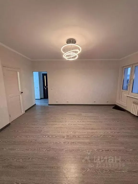 2-к кв. Саха (Якутия), Якутск ул. Халтурина, 22/2 (55.0 м) - Фото 1