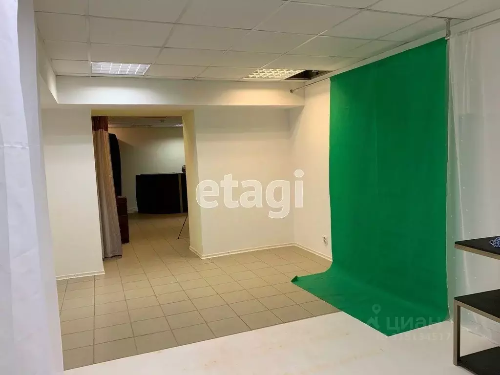 Торговая площадь в Коми, Ухта просп. Ленина, 32 (51 м) - Фото 1