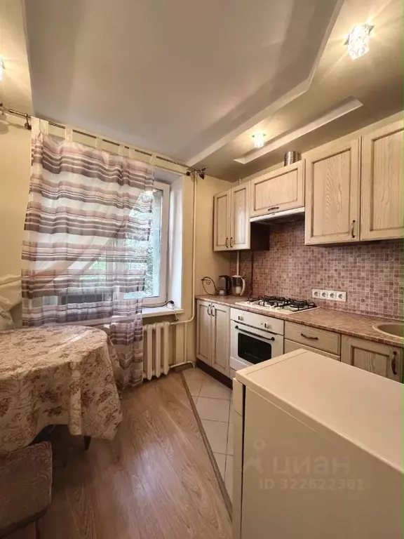 2-к кв. Москва ул. Шаболовка, 25К2 (46.0 м) - Фото 0