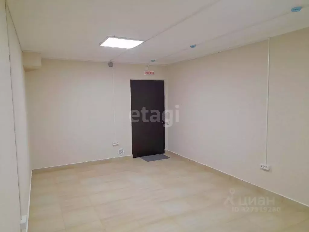 Офис в Краснодарский край, Анапа ул. Адмирала Пустошкина, 22к11 (20 м) - Фото 1