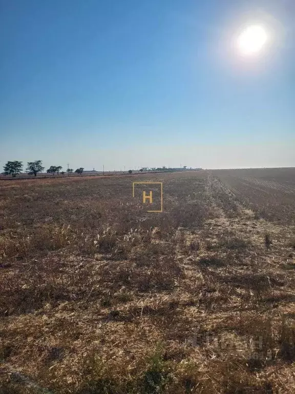 Участок в Крым, Сакский район, Штормовское с/пос, с. Крыловка ул. Мира ... - Фото 2