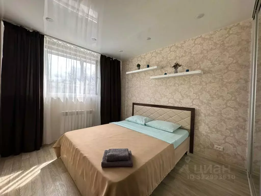 2-к кв. Ямало-Ненецкий АО, Новый Уренгой Ленинградский просп., 6А ... - Фото 0