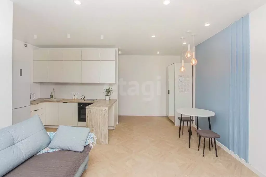 2-к кв. Бурятия, Улан-Удэ ул. Смолина, 67к2 (45.0 м) - Фото 0