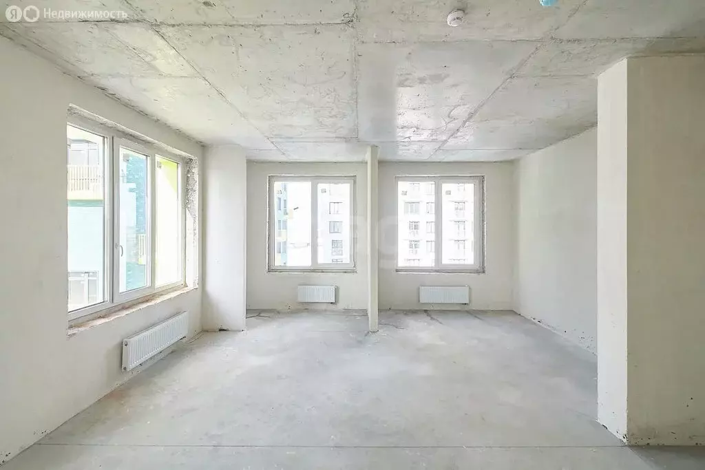 3-комнатная квартира: Тюмень, микрорайон Тарманы, улица Малышева, ... - Фото 2