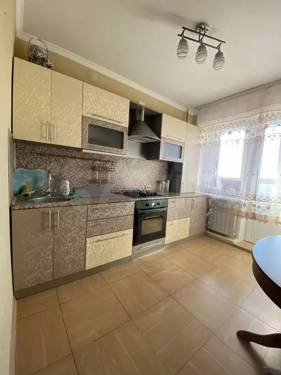 1-к. квартира, 40 м, 6/10 эт. - Фото 0