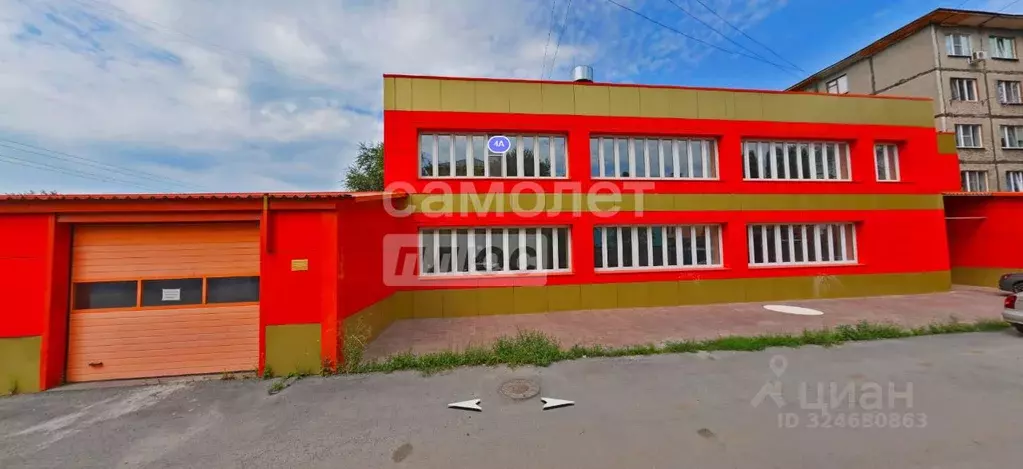 Торговая площадь в Липецкая область, Липецк ул. Островского, 4А (1018 ... - Фото 1