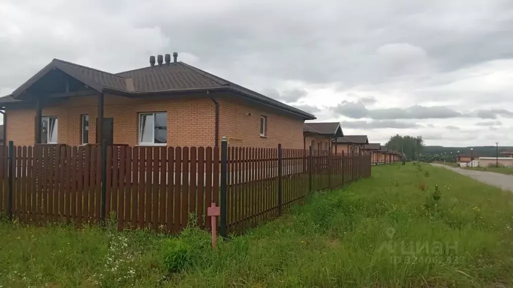 Коттедж в Тульская область, Щекинский район, Крапивенское с/пос, пос. ... - Фото 1