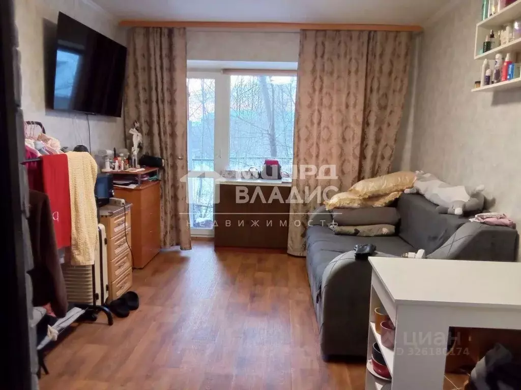 Комната Омская область, Омск просп. Мира, 23А (13.5 м) - Фото 1