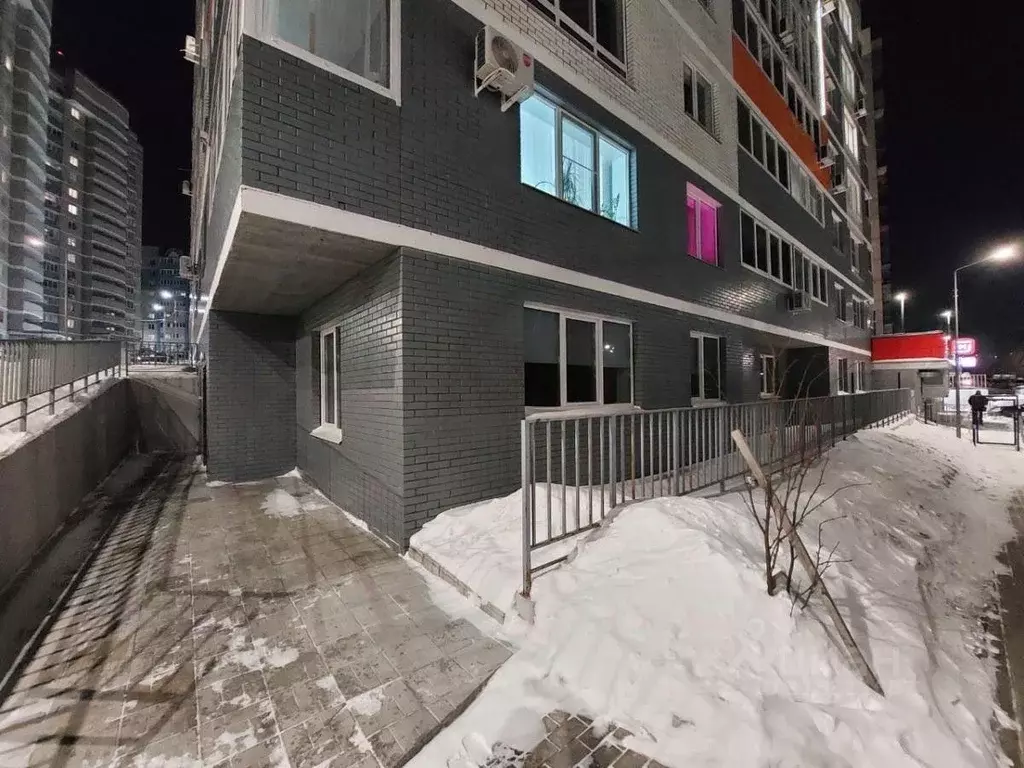 Офис в Удмуртия, Ижевск Камбарская ул., 5 (99 м) - Фото 1