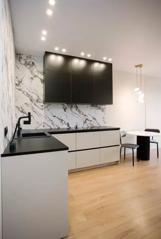 Продаётся 2-к квартира, 69.6 м - Фото 1