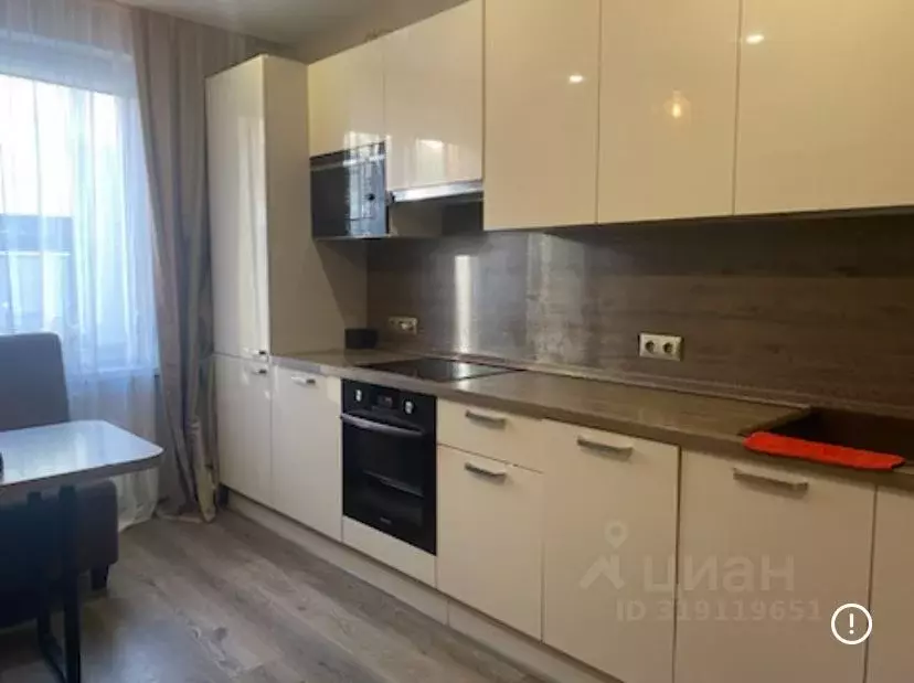 3-к кв. Свердловская область, Екатеринбург ул. Вильгельма де Геннина, ... - Фото 0