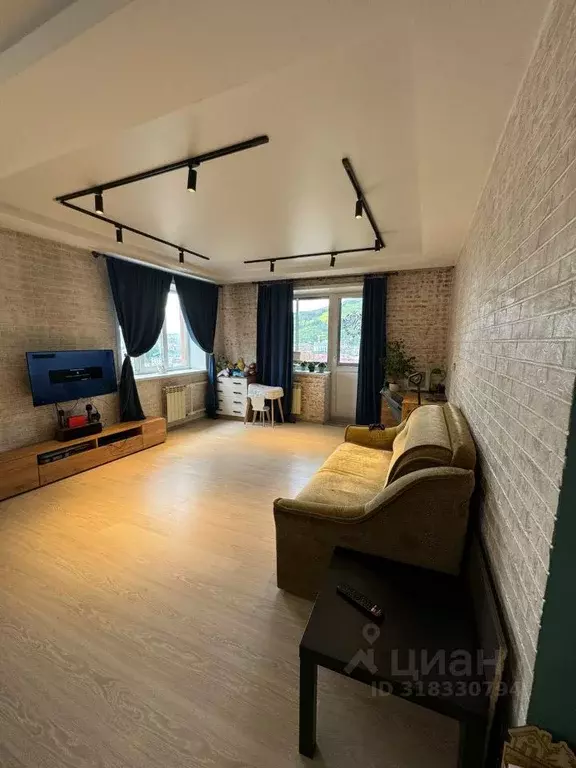 2-к кв. Алтай, Горно-Алтайск Советская ул., 7/3 (65.8 м) - Фото 0