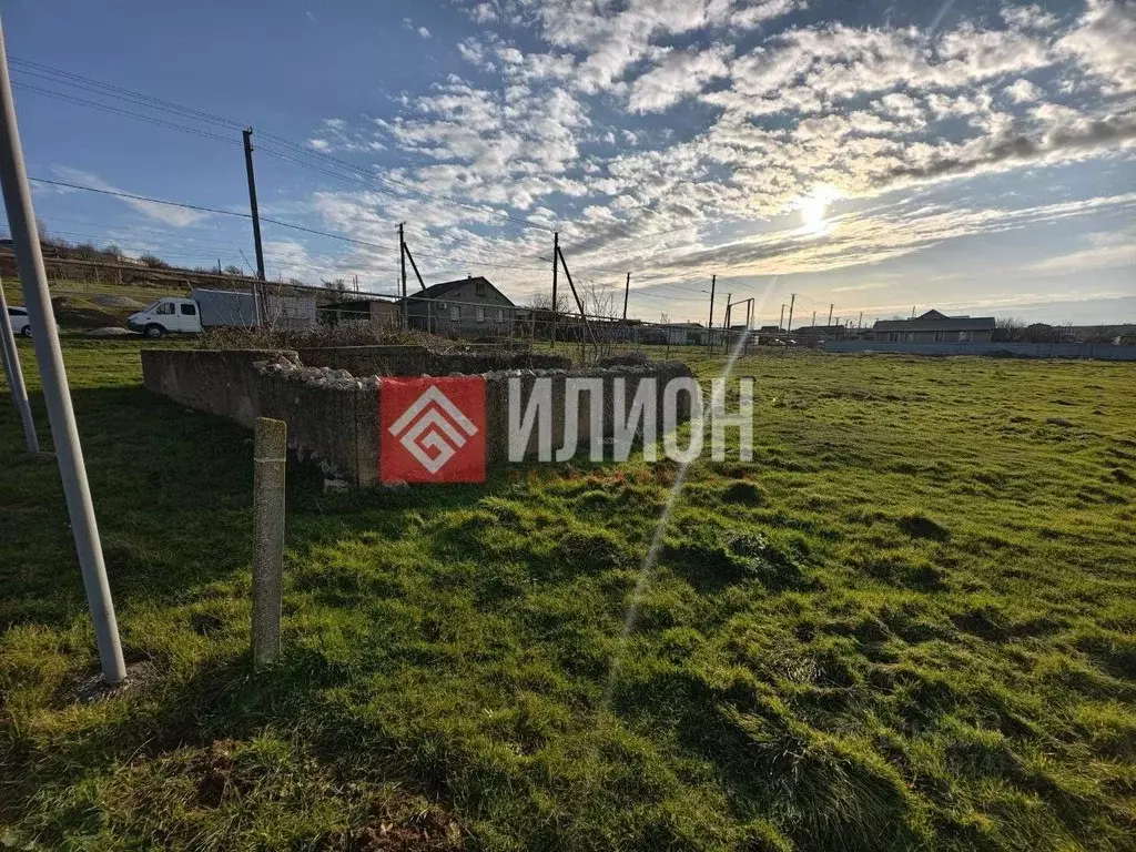 Участок в Севастополь с. Вишневое, ул. Мира, 26 (8.0 сот.) - Фото 2