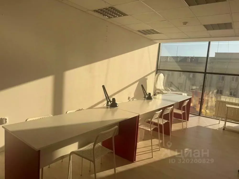 Офис в Иркутская область, Иркутск ул. Свердлова, 36 (30 м) - Фото 1