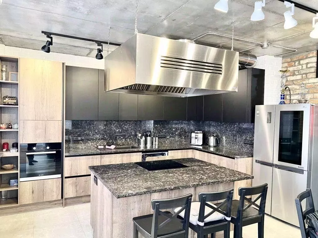 2-к кв. Самарская область, Самара ул. Алексея Толстого, 70 (95.0 м) - Фото 2