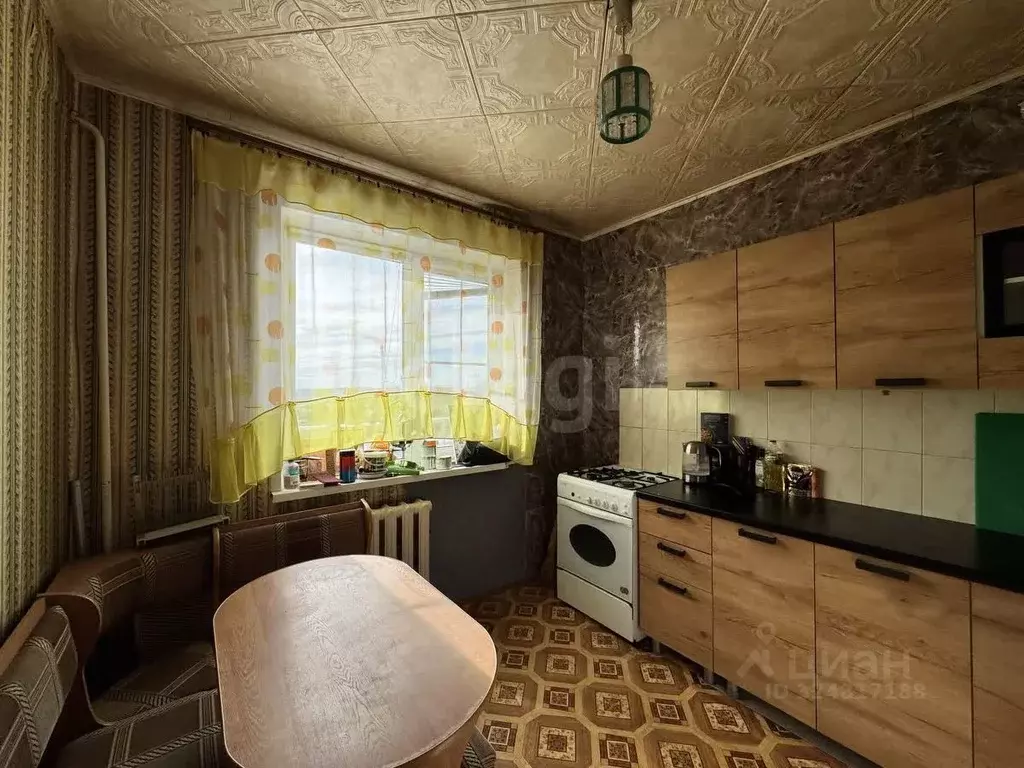 3-к кв. Смоленская область, Сафоново Первомайская ул., 11 (63.6 м) - Фото 2