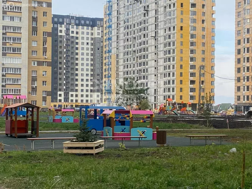 1-комнатная квартира: Тамбов, микрорайон Радужный, Сабуровская улица, ... - Фото 0