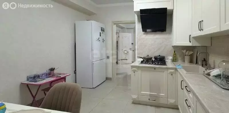 2-комнатная квартира: Нальчик, улица Шарданова, 50к3 (63.7 м) - Фото 1